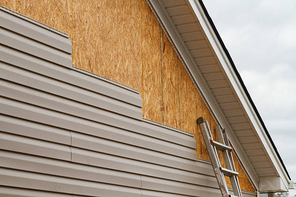 24/7 Emergency Emergency Siding Repair experts in Oak Brook, IL